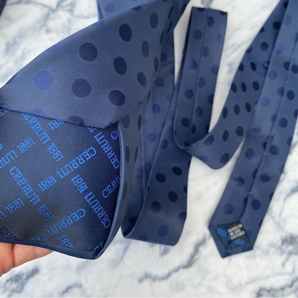 CERRUTI 1881 Set Of Three Silks Ties - Picture 5 of 9